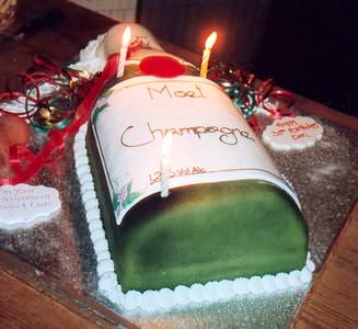 The cake, provided by Ruth & Nathan.