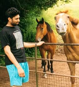 Izzy meets a new friend...