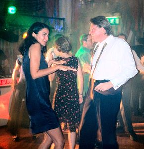 Filipa & Max dancing.